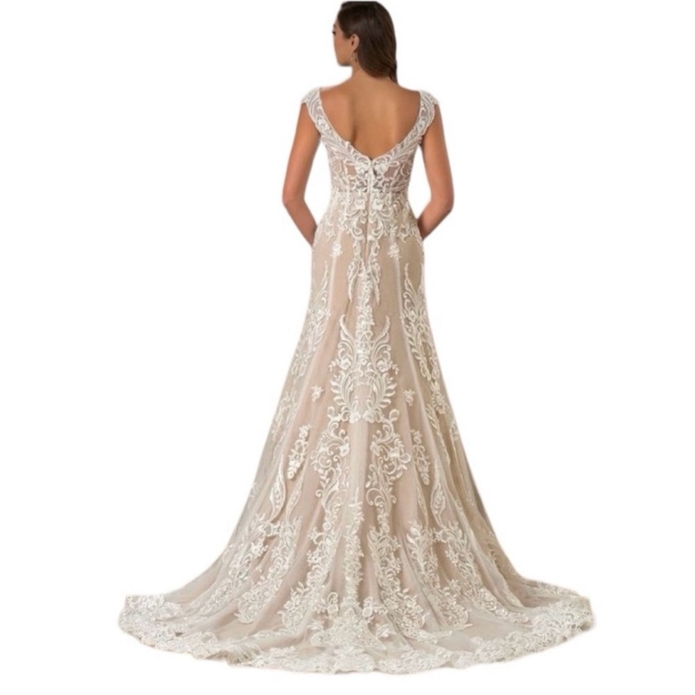 NWT Azazie Wedding Dress Diamond White W8 - Picture 2 of 2